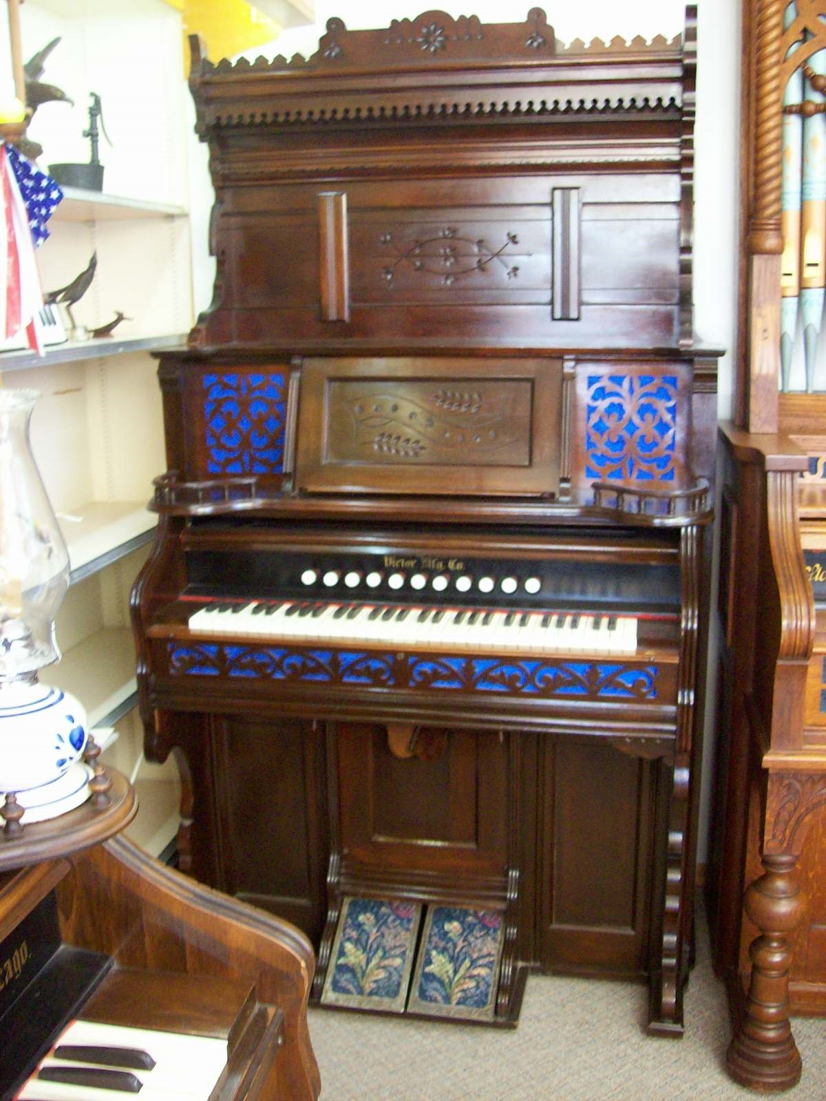 1903 Victoria Organ Co. I.D. No. #76 1903 Victoria Organ Co. I.D. No. #76